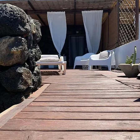 Appartement La Terrazza Sul Mare - I Dammusi Di Scauri